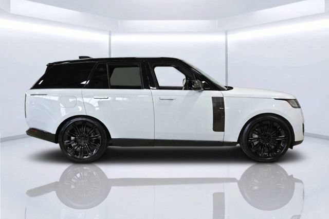 Used 2026 Land Rover Range Rover SE AWD/4WD image 5
