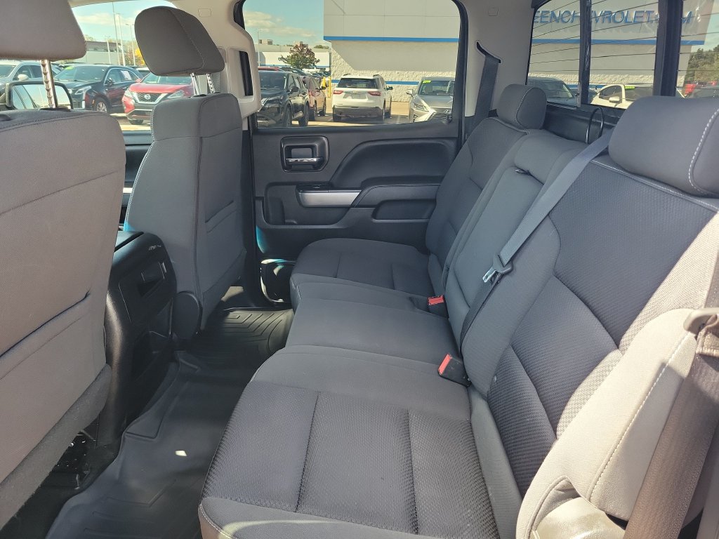 Used 2018 Chevrolet Silverado 1500 LT w/ All Star Edition AWD/4WD image 29