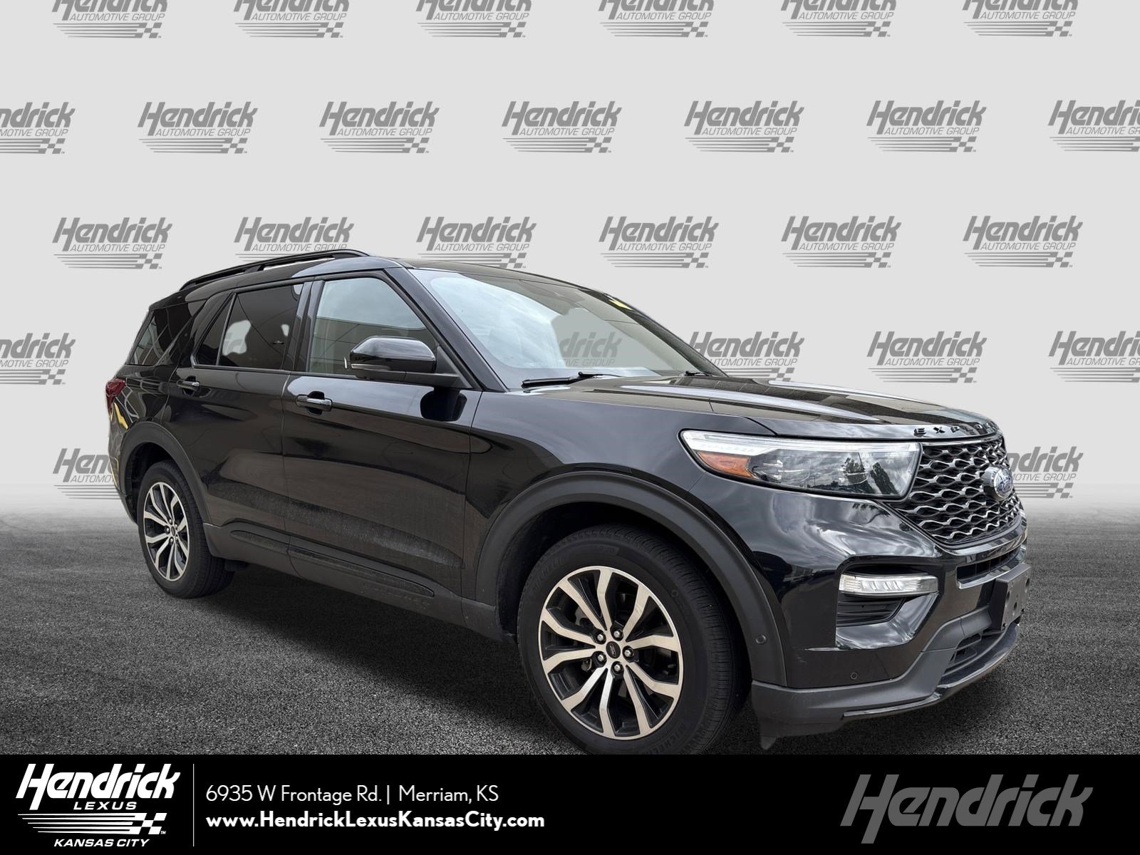 Used 2020 Ford Explorer ST w/ Premium Technology Package image 1
