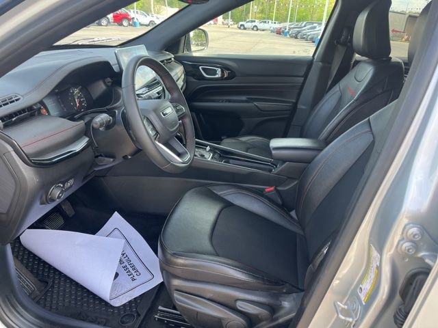 Used 2024 Jeep Compass Trailhawk image 17