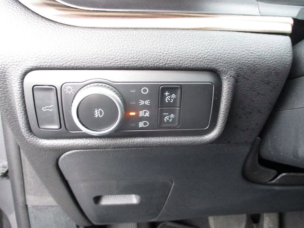 Used 2024 Ford Explorer Limited w/ Limited Technology Package image 7