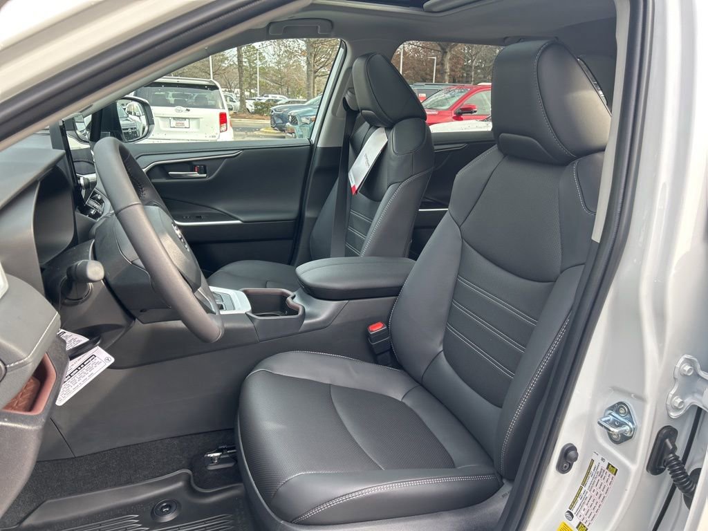 New 2025 Toyota RAV4 Limited image 3
