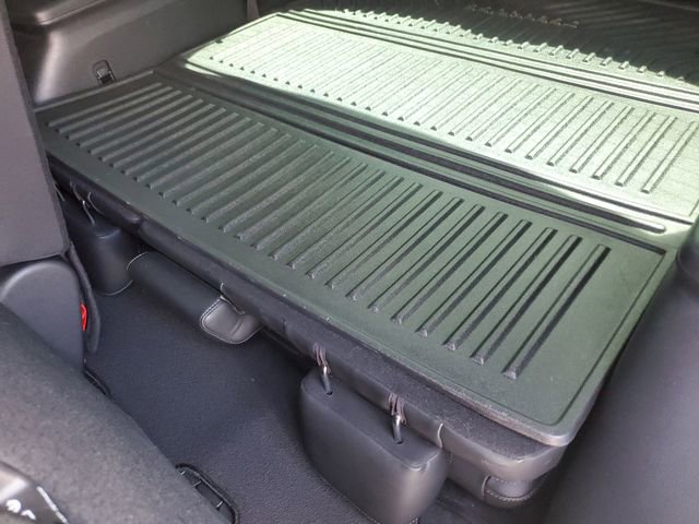 Used 2022 Kia Telluride LX image 14