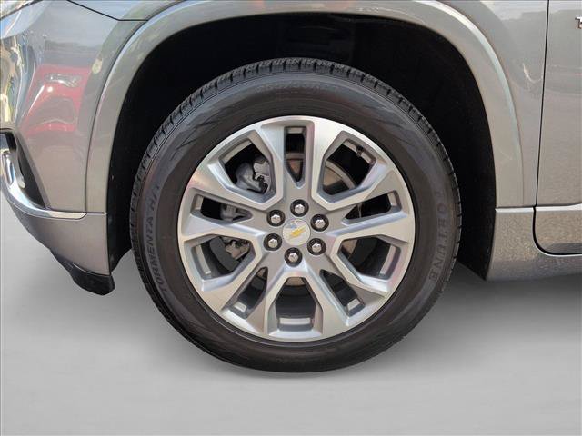 Used 2021 Chevrolet Traverse Premier AWD/4WD image 24