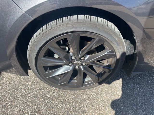 Used 2023 Toyota Corolla XSE FWD image 5