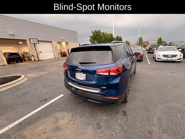 Used 2022 Chevrolet Equinox RS w/ Infotainment Package FWD image 5