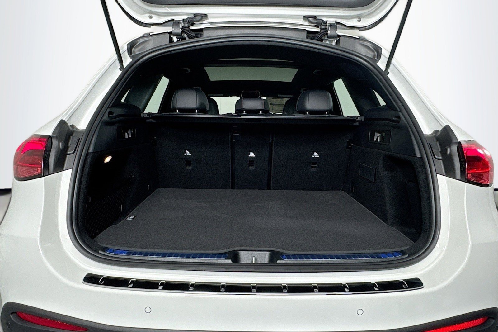 New 2026 Mercedes-Benz GLC 43 AMG 4MATIC image 22