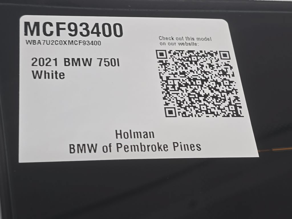 Used 2021 BMW 750i xDrive w/ Executive Package AWD/4WD image 31