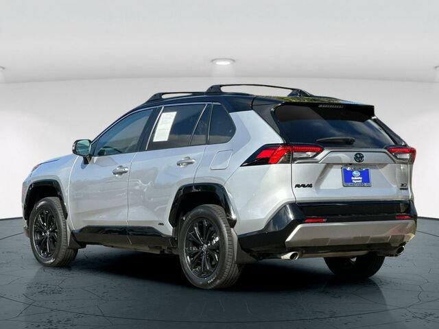 Used 2024 Toyota RAV4 XSE w/ Weather Package AWD/4WD image 4