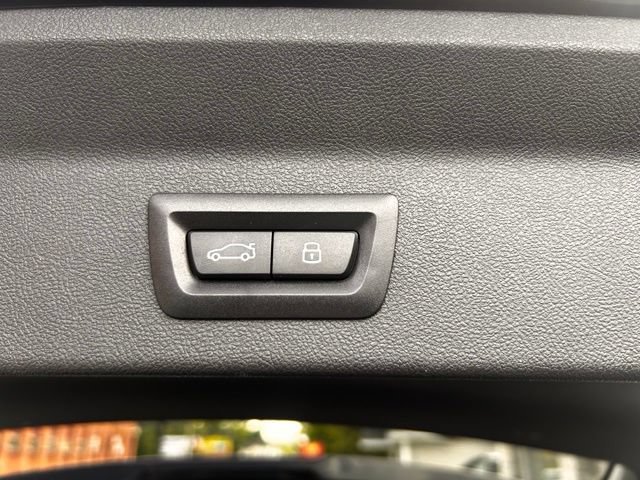 Used 2024 BMW X3 xDrive30i AWD/4WD image 12