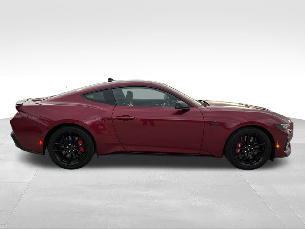 Used 2025 Ford Mustang GT Premium RWD image 6