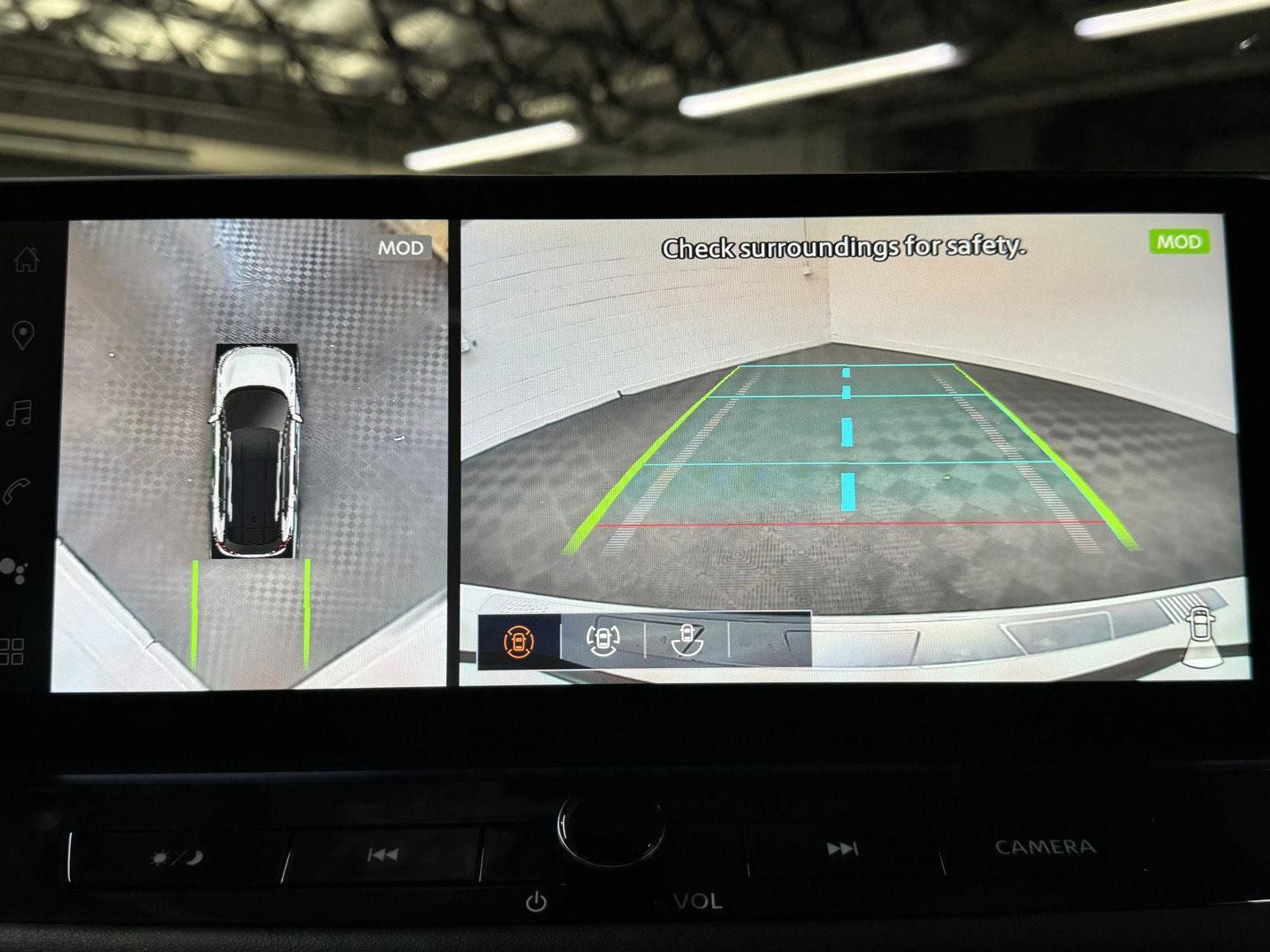 Used 2024 Nissan Rogue Platinum w/ Platinum Premium Package image 13