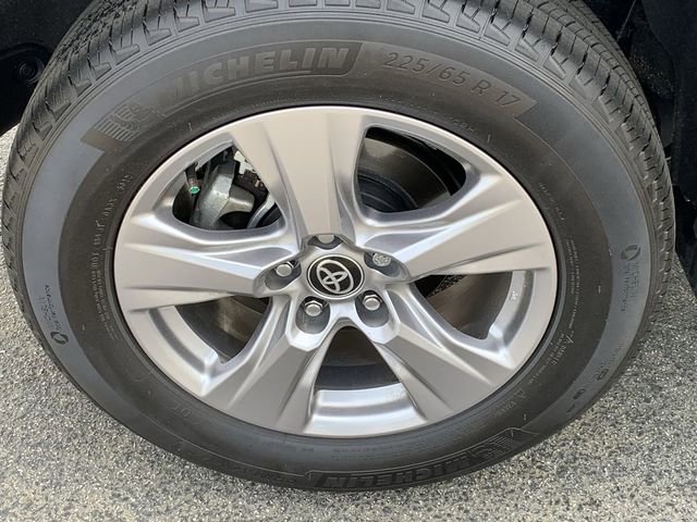 Certified 2023 Toyota RAV4 XLE w/ Convenience Package image 34