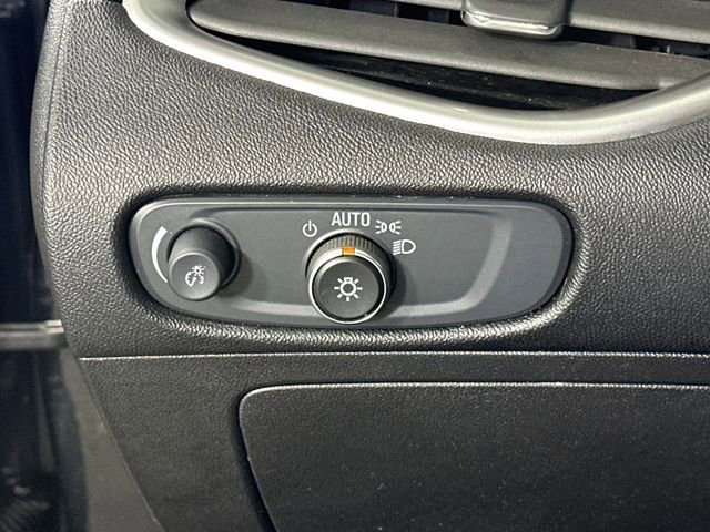 Used 2024 Chevrolet Malibu LT w/ Midnight Edition image 19