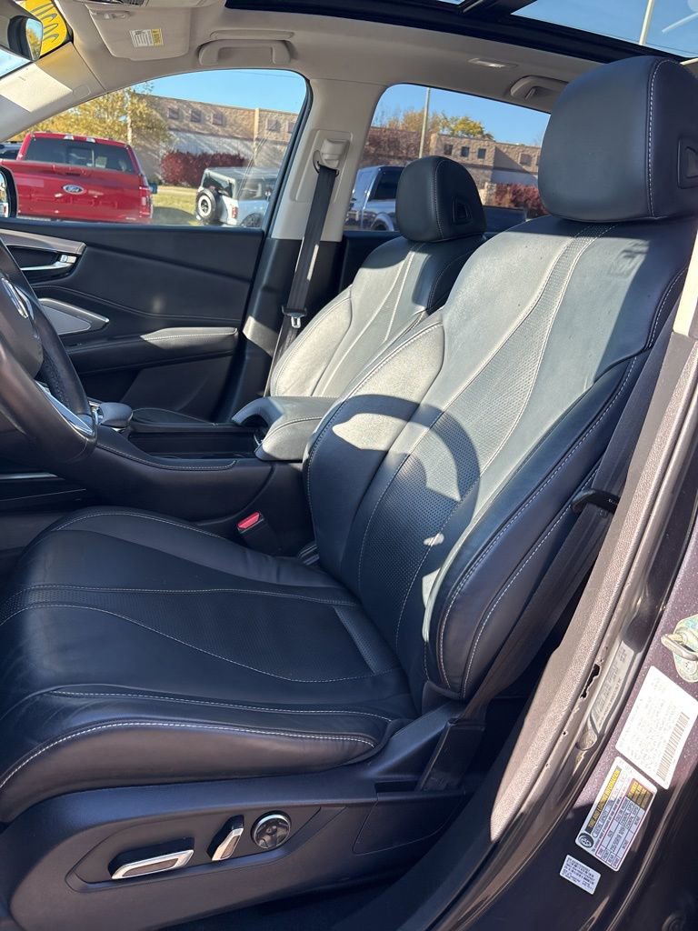 Used 2020 Acura RDX w/ Technology Package image 3