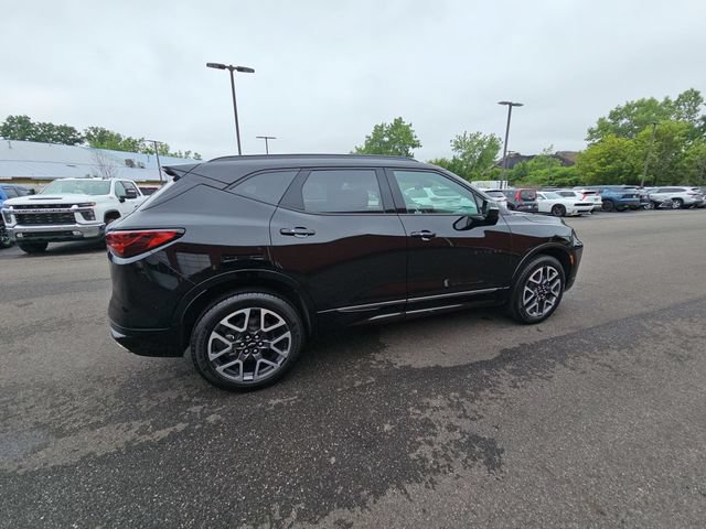 Used 2025 Chevrolet Blazer RS FWD image 10