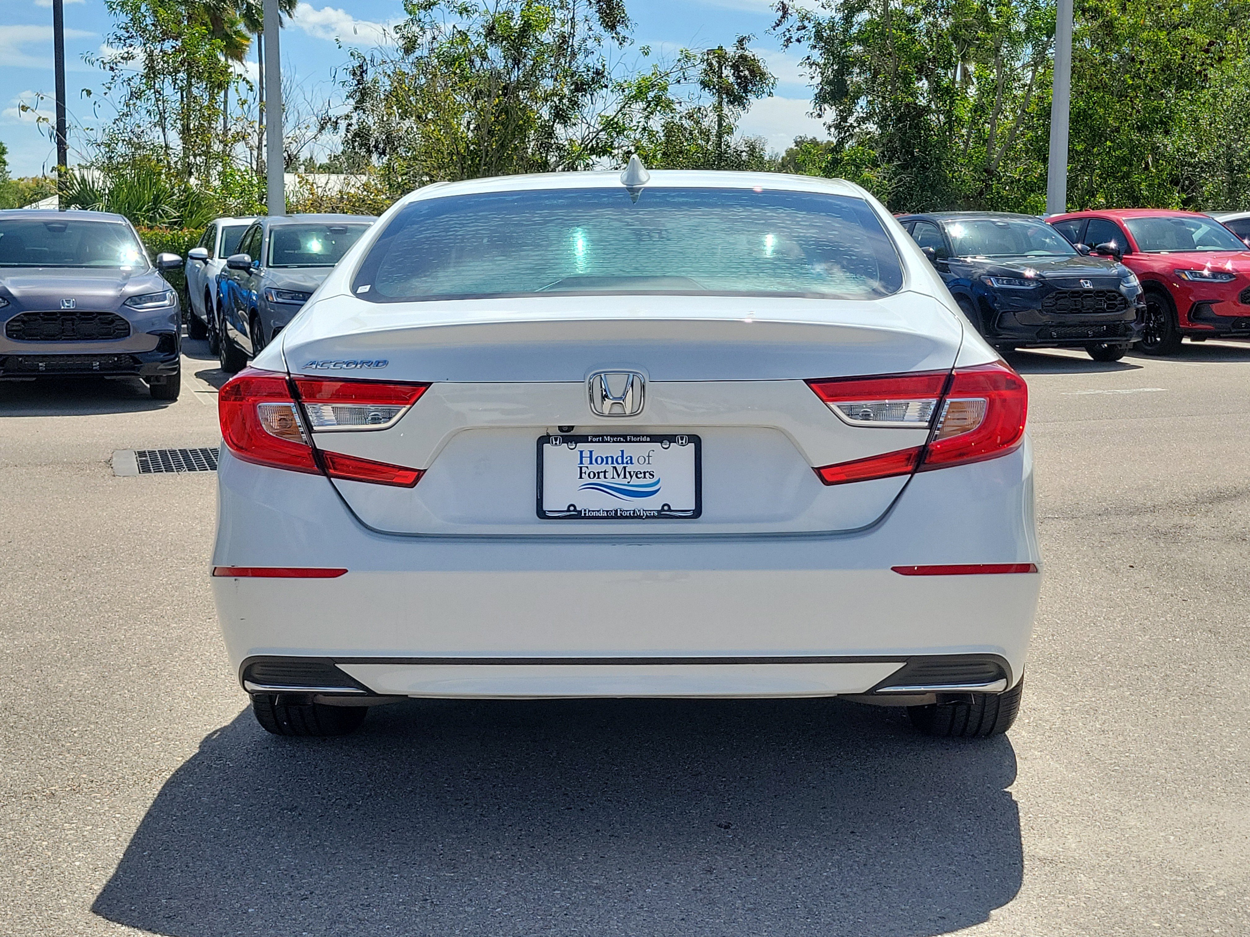 Used 2018 Honda Accord LX image 5