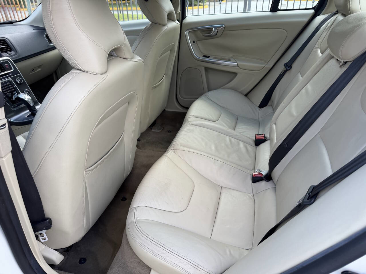 Used 2013 Volvo S60 T5 image 14