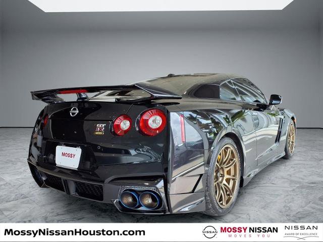 Certified 2024 Nissan GT-R w/ Floor Mat Package AWD/4WD image 2