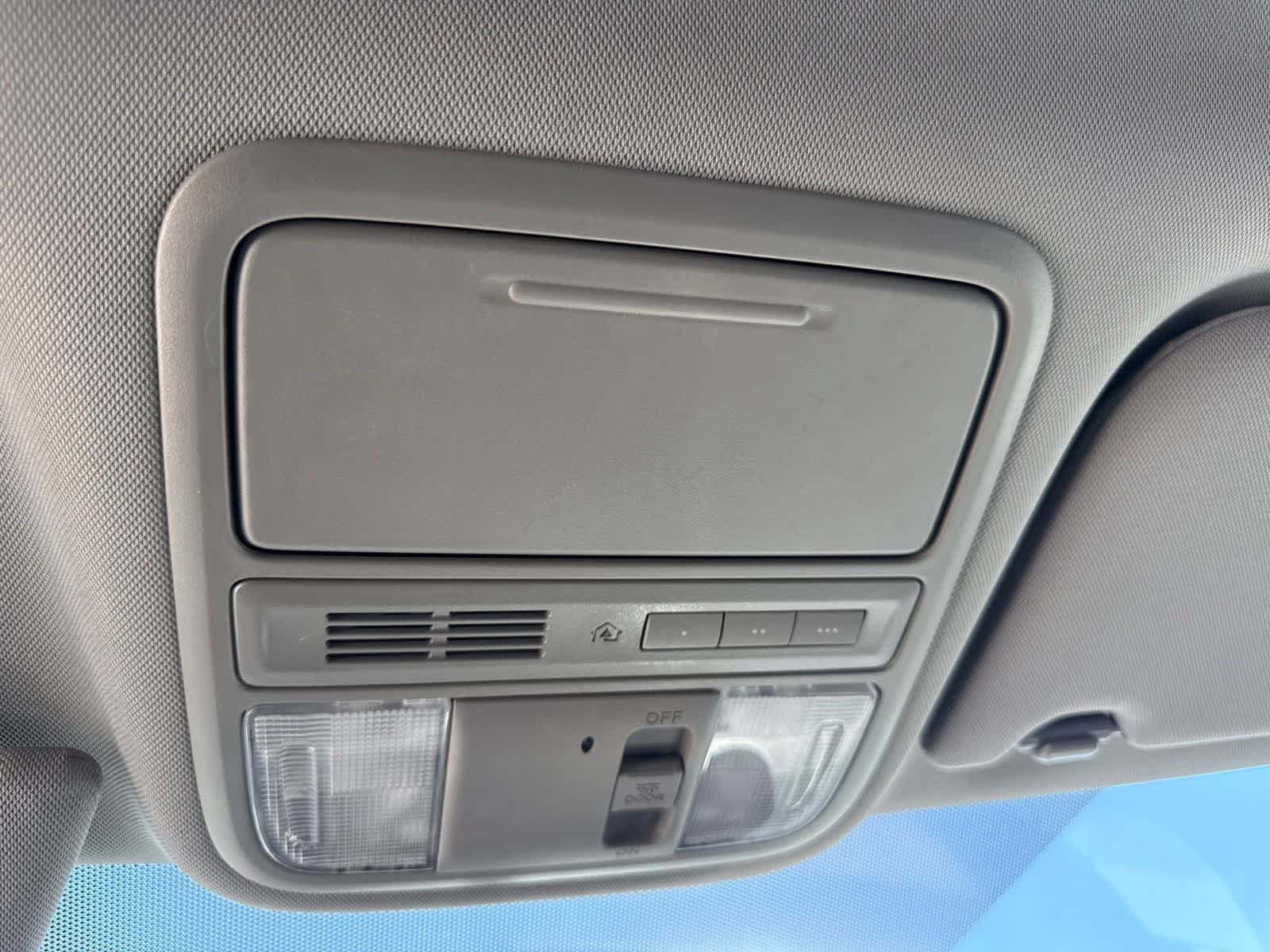Used 2014 Honda Odyssey EX image 23