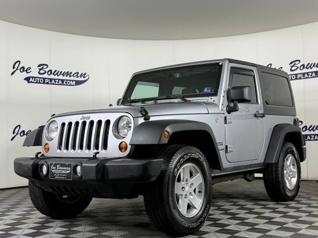 Used 2013 Jeep Wrangler Sport AWD/4WD image 3