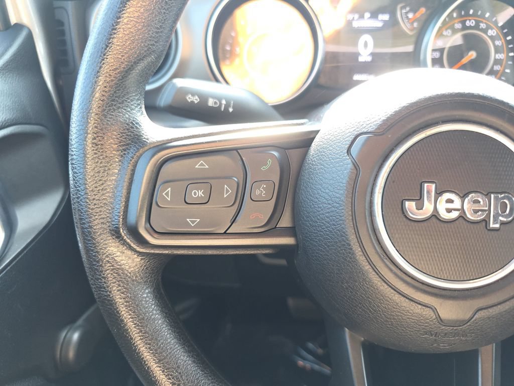 Used 2021 Jeep Wrangler Unlimited Sport AWD/4WD image 16