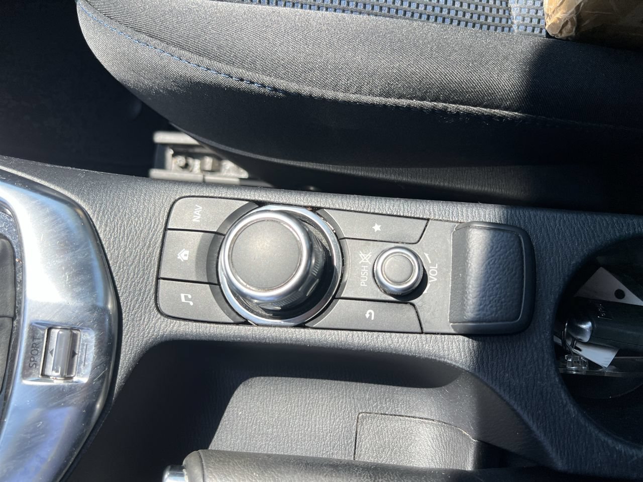 Used 2020 Toyota Yaris LE FWD image 29