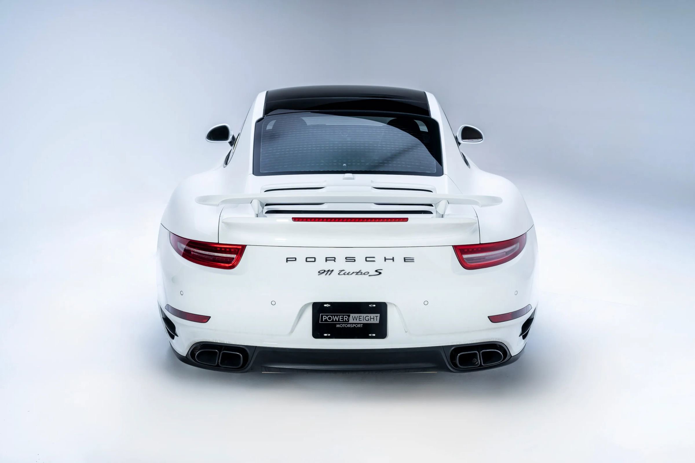 Used 2014 Porsche 911 Turbo S image 16