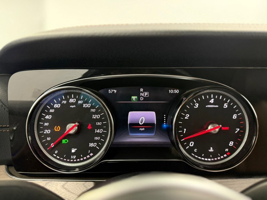 Used 2019 Mercedes-Benz E 450 4MATIC Cabriolet image 73