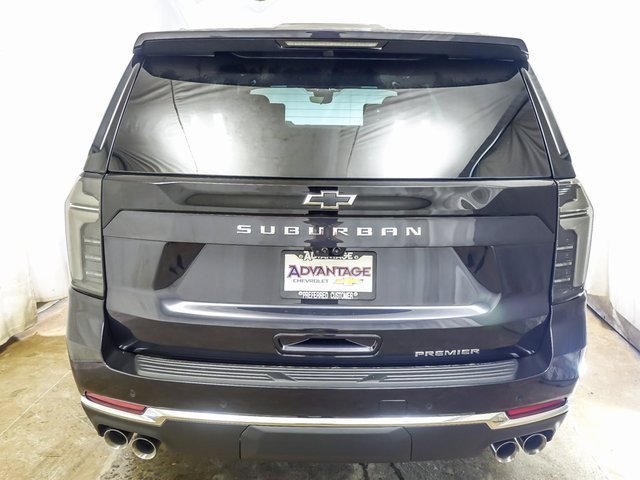 New 2026 Chevrolet Suburban Premier image 6