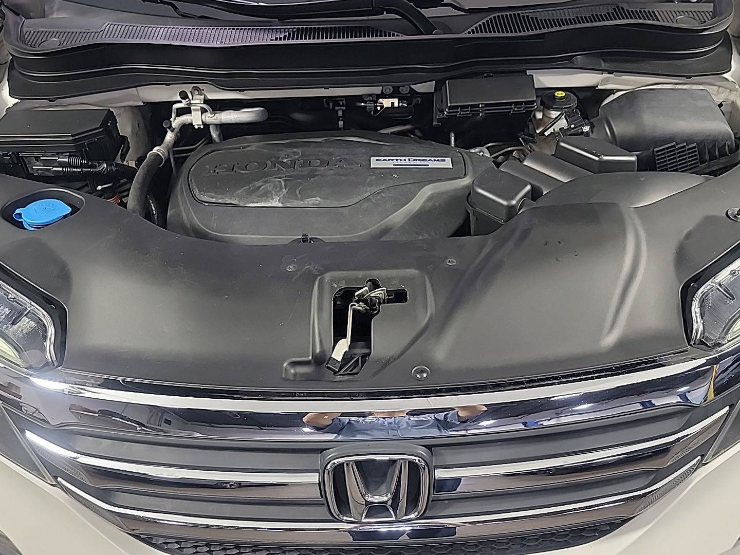 Certified 2018 Honda Pilot EX-L image 15