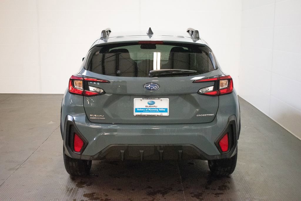 Used 2024 Subaru Crosstrek 2.0i Premium image 5