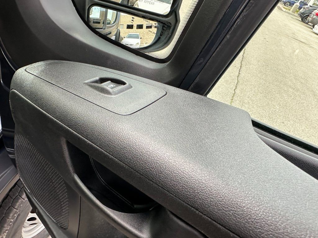 New 2026 RAM ProMaster 2500 image 17