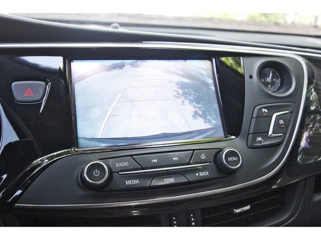 Used 2020 Buick Envision Premium AWD/4WD image 22
