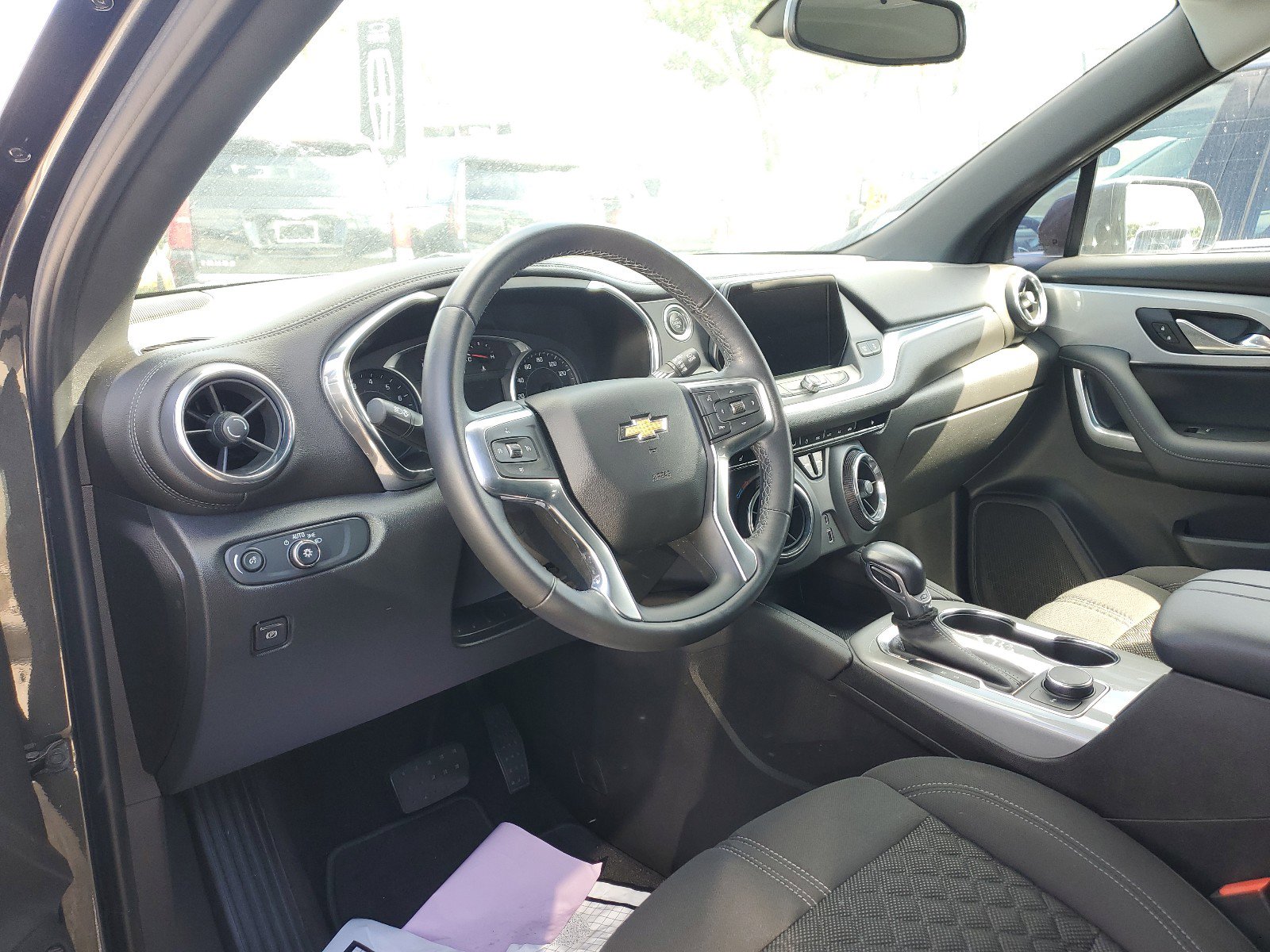 Used 2019 Chevrolet Blazer LT image 10