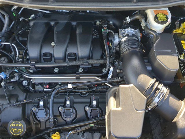 Used 2018 Ford Explorer XLT FWD image 23