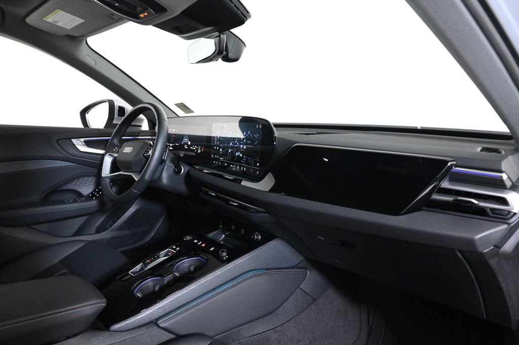 Used 2025 Audi A5 2.0T Premium w/ Convenience Package image 15