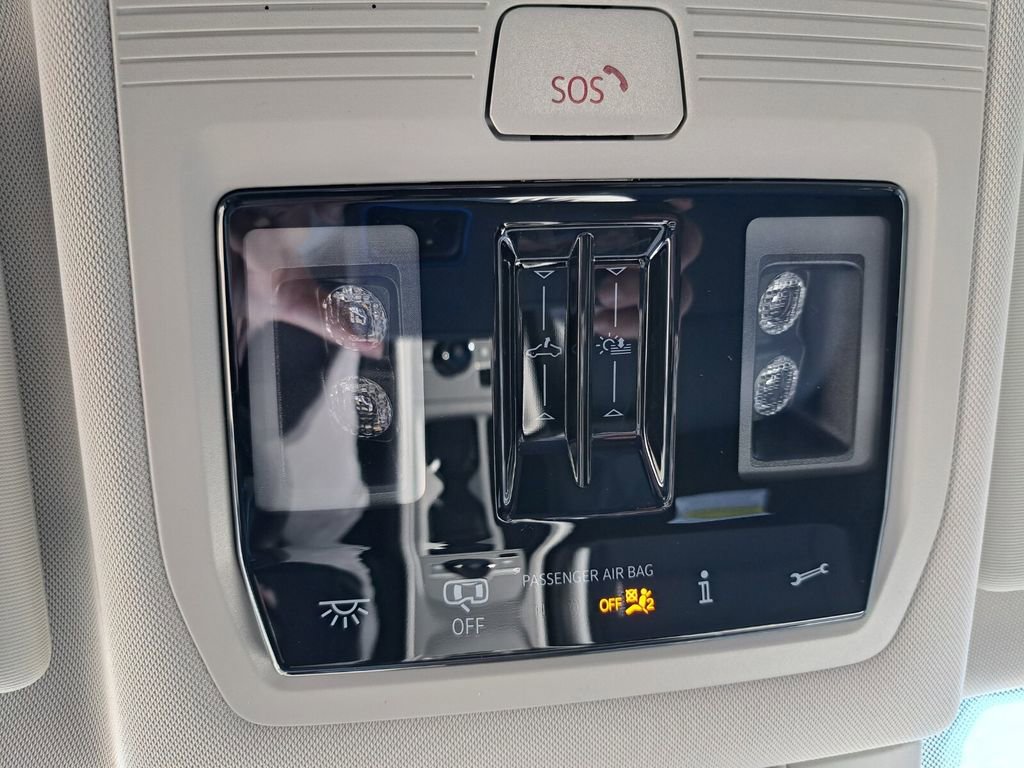 New 2026 Volkswagen Tiguan SE image 18