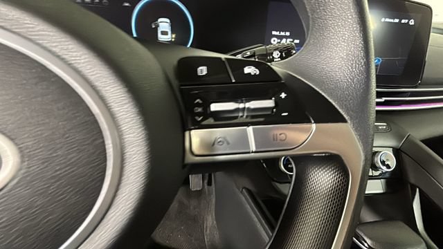 Certified 2024 Hyundai Elantra SEL FWD image 16