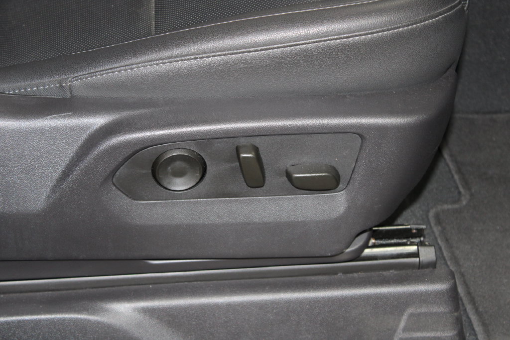 Used 2024 GMC Sierra 1500 SLT AWD/4WD image 29