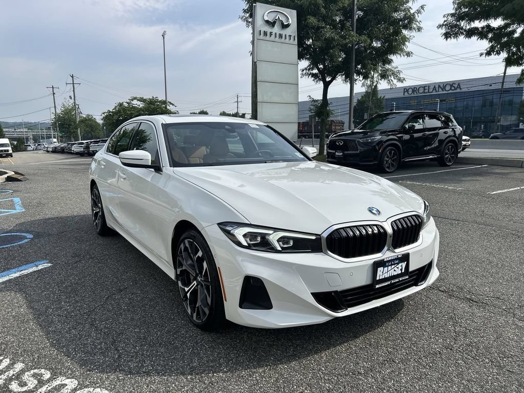 Used 2025 BMW 330i xDrive Sedan w/ M Sport Package AWD/4WD image 2