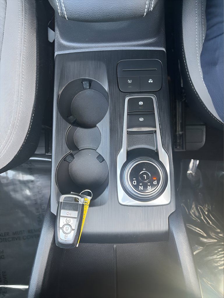 Used 2022 Ford Escape SE w/ Cold Weather Package FWD image 20