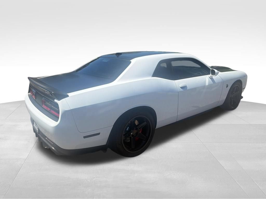 Used 2022 Dodge Challenger SRT Hellcat w/ Plus Package RWD image 5