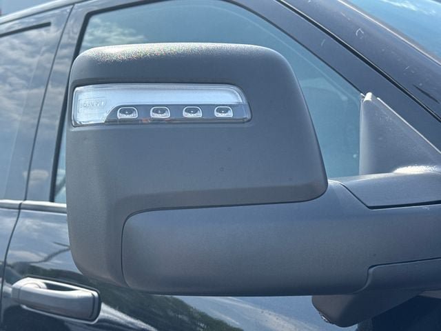 New 2026 RAM 3500 Big Horn AWD/4WD image 32