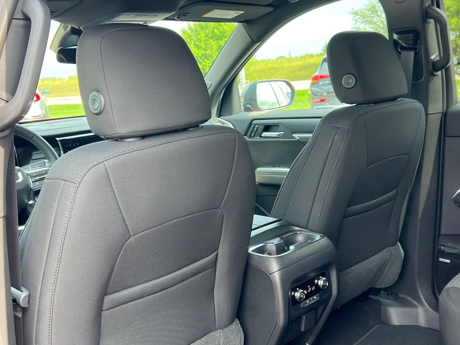 New 2027 GMC Acadia Elevation AWD/4WD image 34