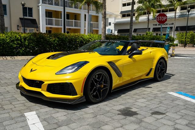 Used 2019 Chevrolet Corvette ZR1 RWD image 9