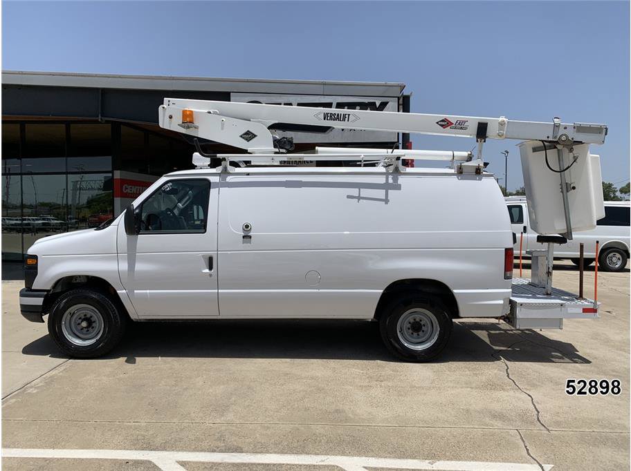 Used 2014 Ford E-350 and Econoline 350 Super Duty RWD image 5