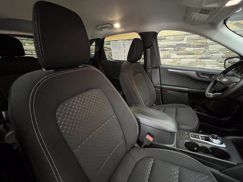 Used 2023 Ford Escape Active AWD/4WD image 24