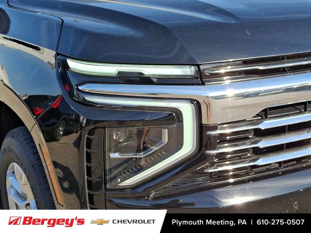 Certified 2025 Chevrolet Suburban LT AWD/4WD image 11
