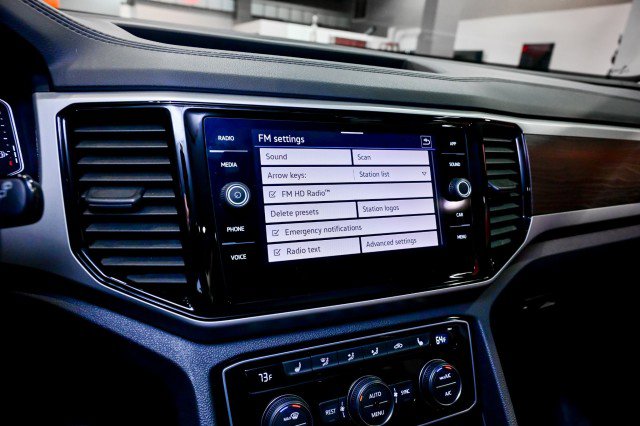 Used 2022 Volkswagen Atlas SE image 47